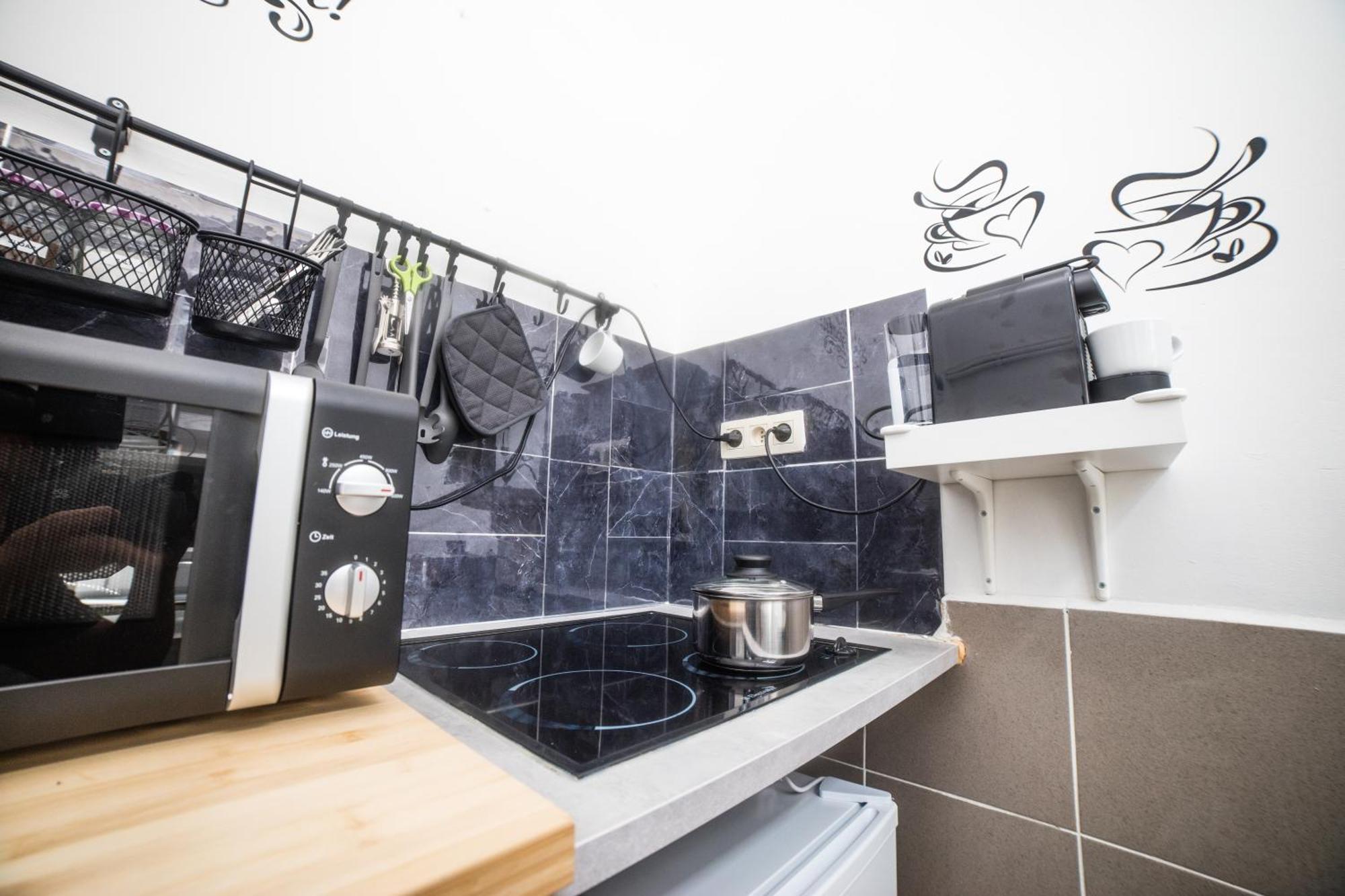 City Centre Hidden Gem! Apartment For Up To 3 People Брюссель Екстер'єр фото